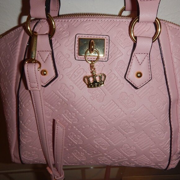 Juicy Couture Handbags - JUICY COUTURE PINK BEAUTIFUL HANDBAG CROSSBODY